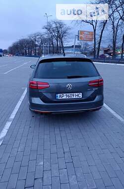 Универсал Volkswagen Passat 2015 в Запорожье