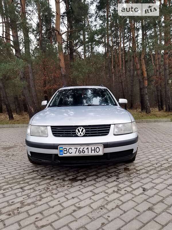 Универсал Volkswagen Passat 1998 в Яворове