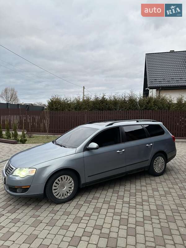 Универсал Volkswagen Passat 2009 в Львове