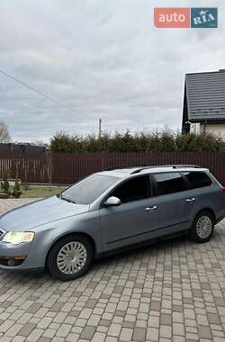 Универсал Volkswagen Passat 2009 в 