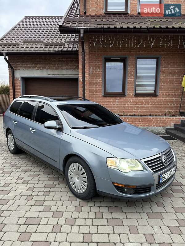 Универсал Volkswagen Passat 2009 в 