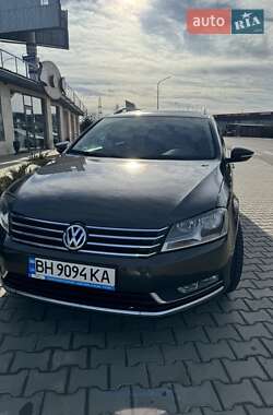 Универсал Volkswagen Passat 2014 в Одессе