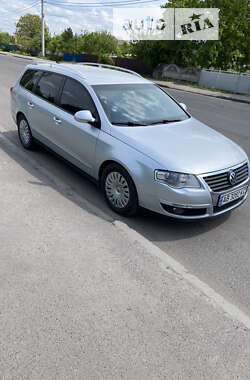 Универсал Volkswagen Passat 2010 в Хмельнике