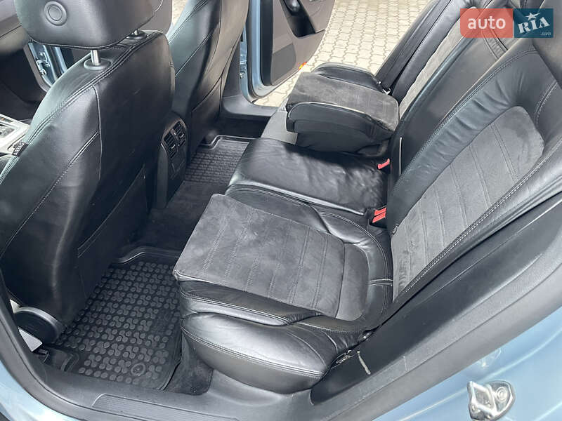 Универсал Volkswagen Passat 2006 в Калуше