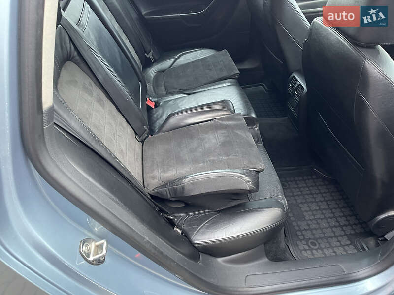 Универсал Volkswagen Passat 2006 в Калуше