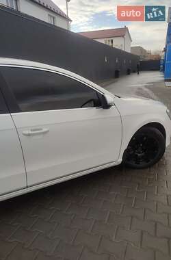 Седан Volkswagen Passat 2011 в Каменец-Подольском