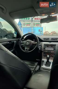 Седан Volkswagen Passat 2011 в Каменец-Подольском