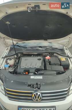 Седан Volkswagen Passat 2011 в Каменец-Подольском