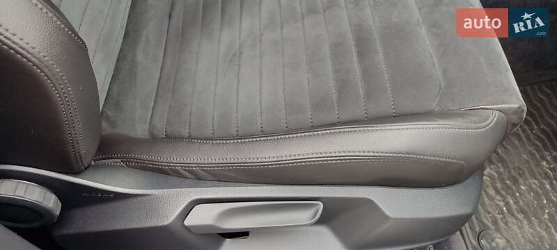 Універсал Volkswagen Passat 2017 в Вінниці