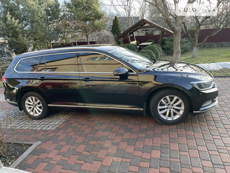Универсал Volkswagen Passat 2015 в Умани