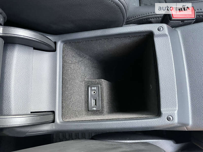 Универсал Volkswagen Passat 2015 в Умани