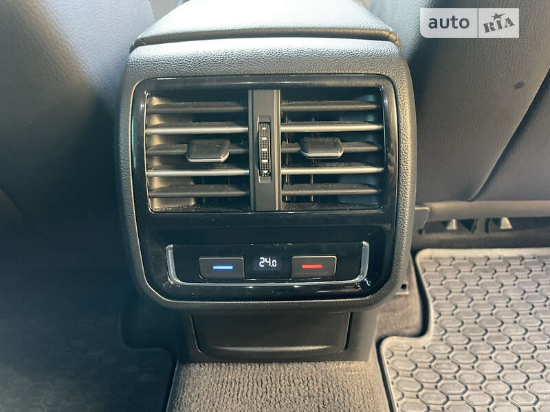 Универсал Volkswagen Passat 2015 в Умани