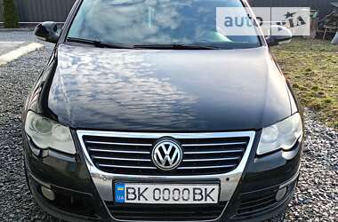 Универсал Volkswagen Passat 2006 в Дубно