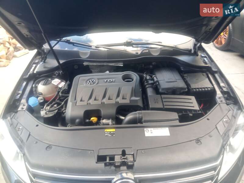 Универсал Volkswagen Passat 2013 в Броварах
