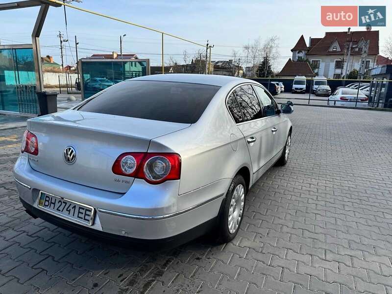 Седан Volkswagen Passat 2007 в Одессе