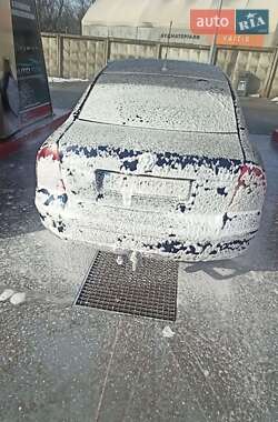 Седан Volkswagen Passat 2003 в Киеве