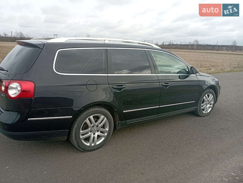 Універсал Volkswagen Passat 2007 в Мостиській