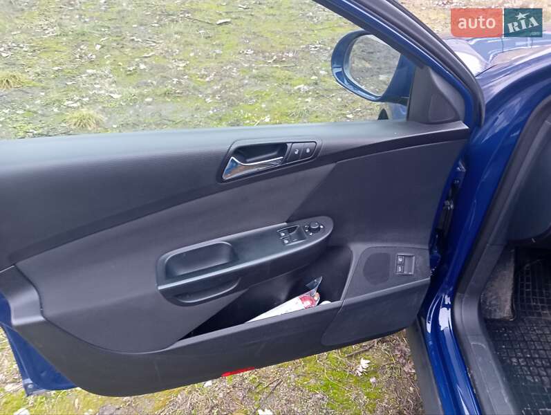 Універсал Volkswagen Passat 2006 в Василькові