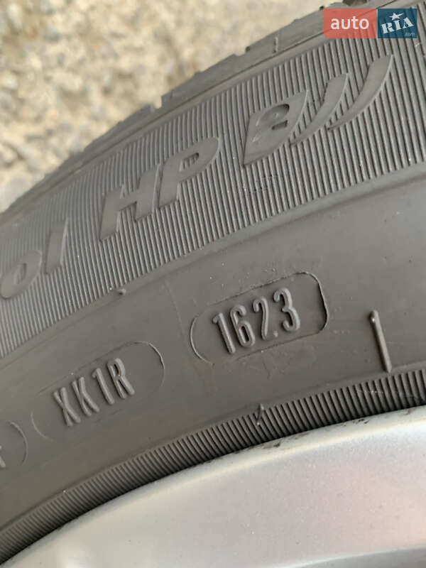 Універсал Volkswagen Passat 2011 в Мукачевому