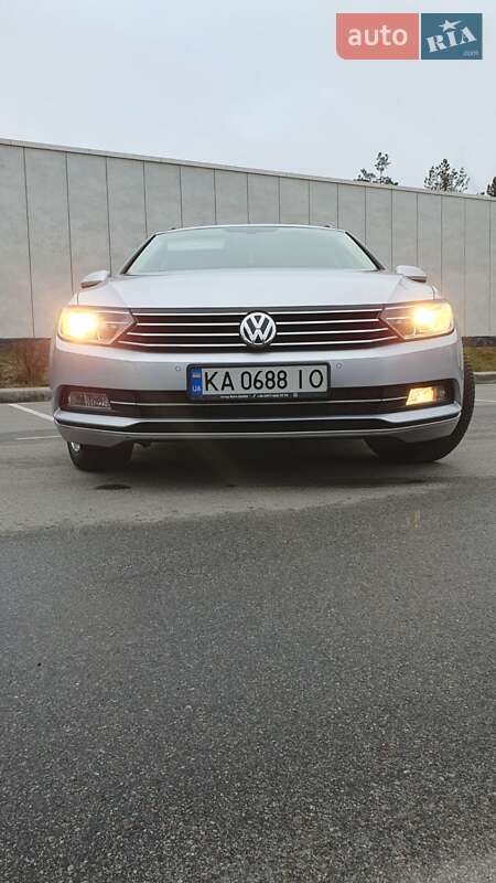 Універсал Volkswagen Passat 2016 в Обухові