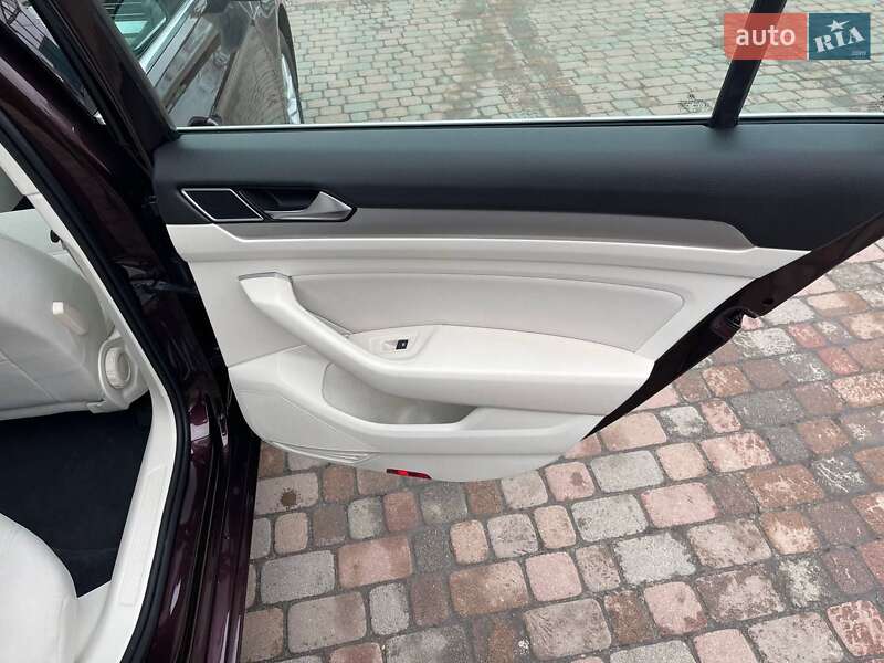 Универсал Volkswagen Passat 2015 в Сарнах