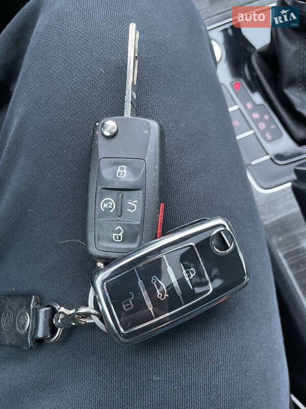 Седан Volkswagen Passat 2016 в Києві