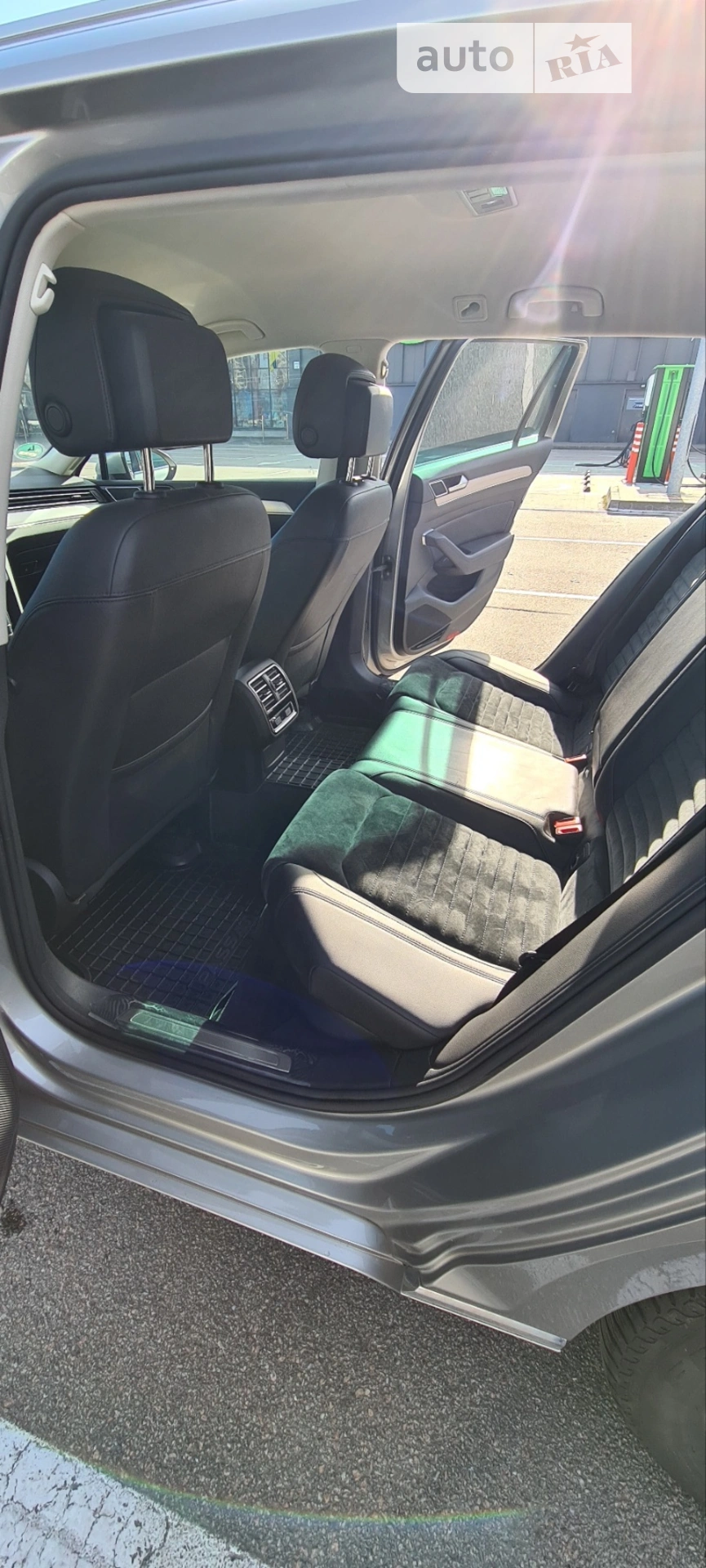 2016 Volkswagen Passat - мініатюра 8