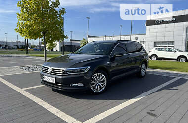 Универсал Volkswagen Passat 2015 в Мукачево