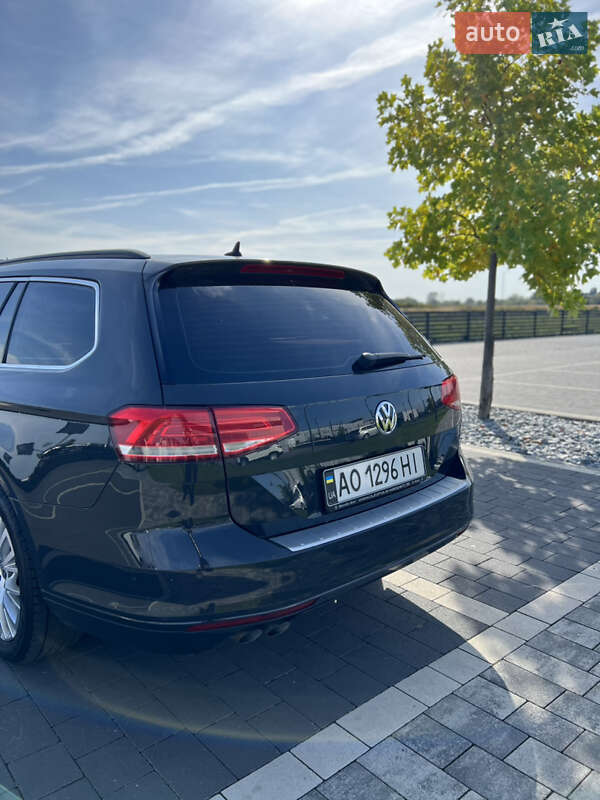 Универсал Volkswagen Passat 2015 в Мукачево