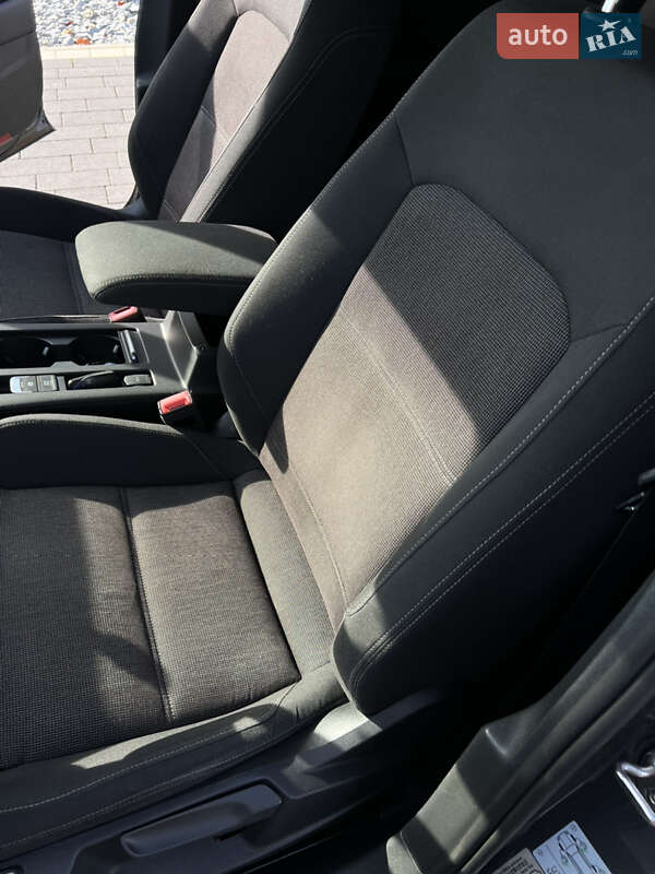 Универсал Volkswagen Passat 2015 в Мукачево