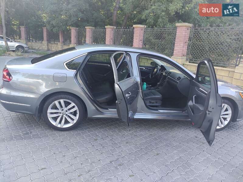 Седан Volkswagen Passat 2018 в Одесі