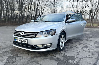 Седан Volkswagen Passat 2012 в Виннице