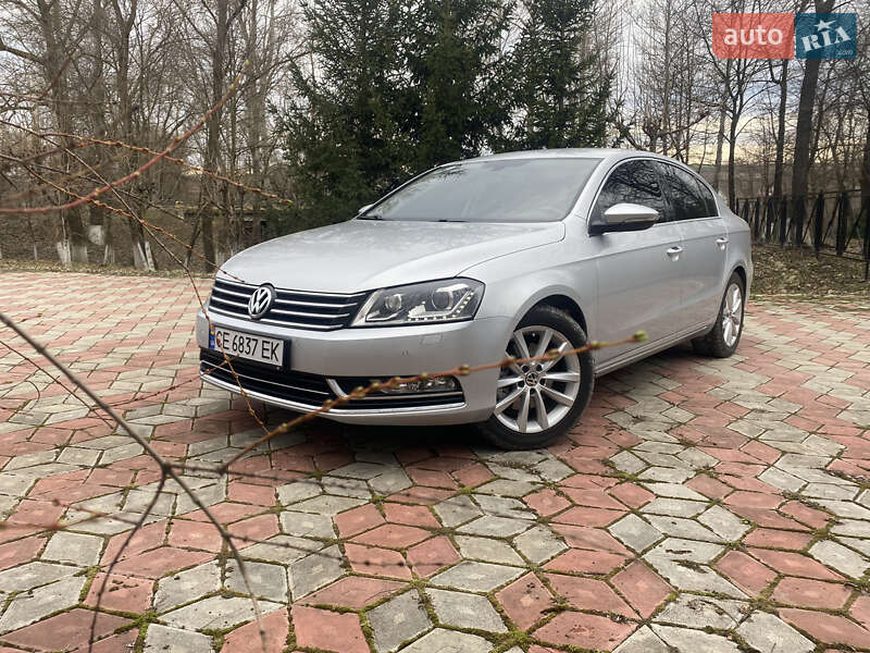 Седан Volkswagen Passat 2013 в Чернівцях