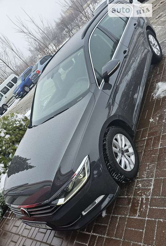 Универсал Volkswagen Passat 2015 в Золотоноше