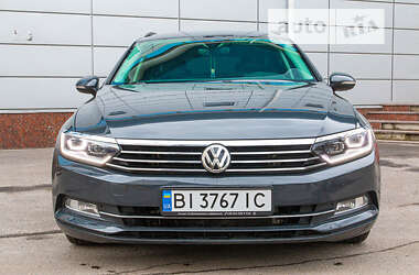 Универсал Volkswagen Passat 2015 в Полтаве