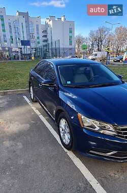 Седан Volkswagen Passat 2017 в 
