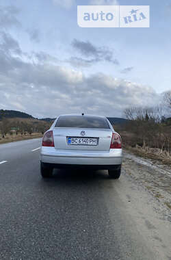 Седан Volkswagen Passat 2002 в Турке