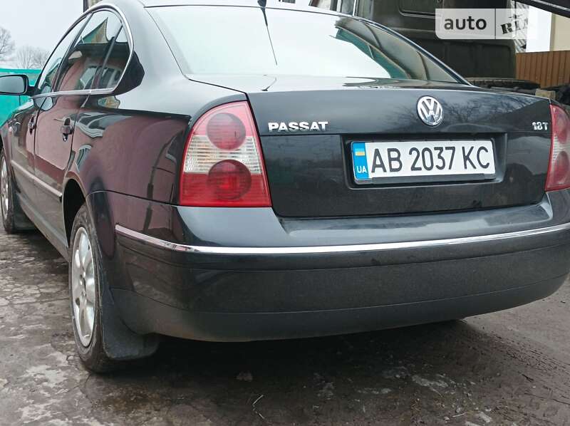 Седан Volkswagen Passat 2003 в Хмельнике