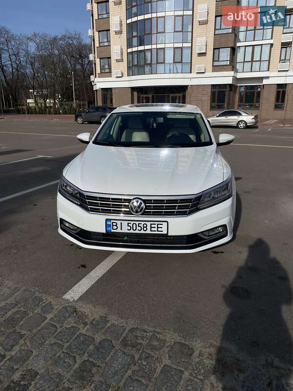 Седан Volkswagen Passat 2016 в Кременчуці