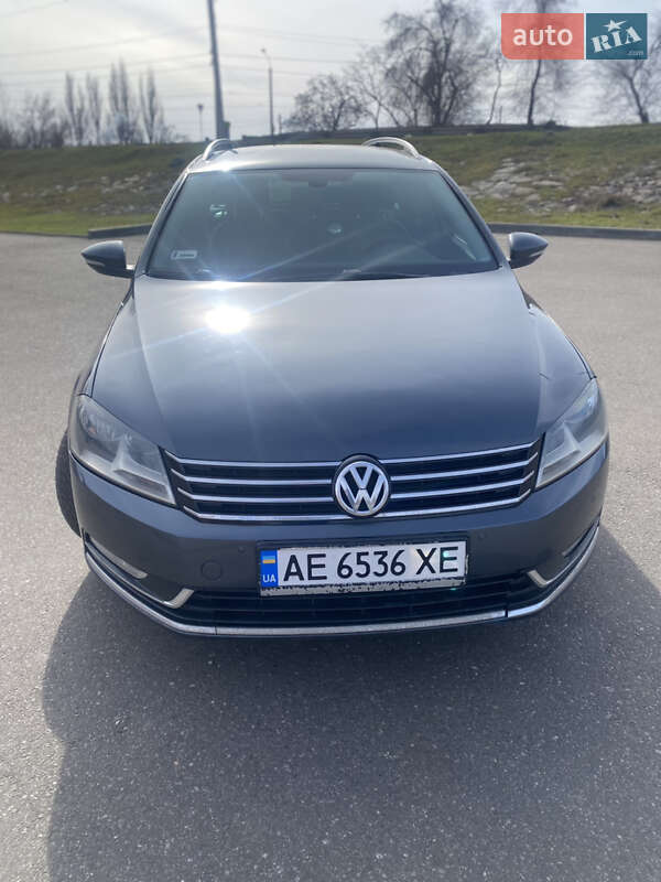 Volkswagen Passat 2011