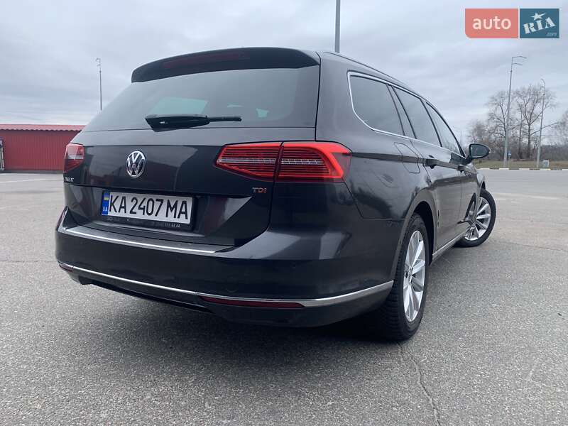 Универсал Volkswagen Passat 2017 в Киеве
