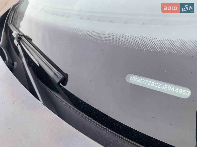 Универсал Volkswagen Passat 2017 в Киеве