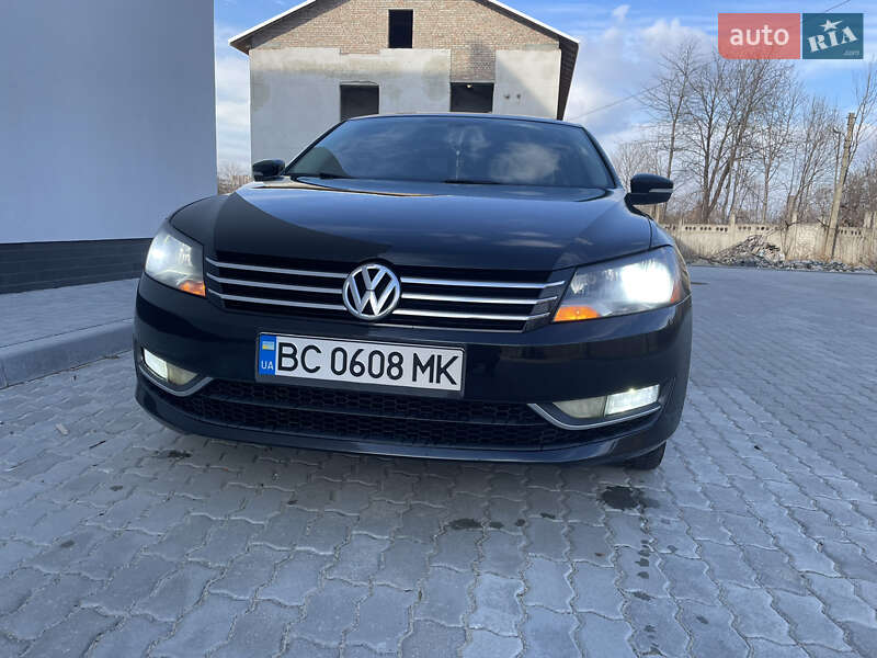 Седан Volkswagen Passat 2012 в Трускавце
