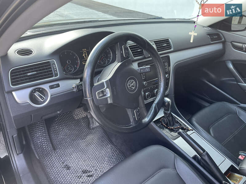 Седан Volkswagen Passat 2012 в Трускавце