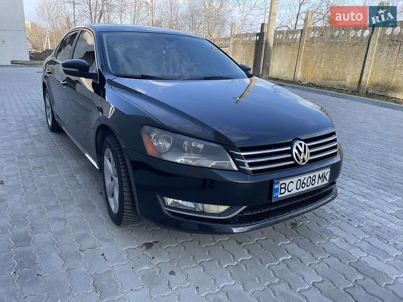 Седан Volkswagen Passat 2012 в Трускавце