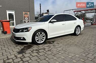 Седан Volkswagen Passat 2018 в 