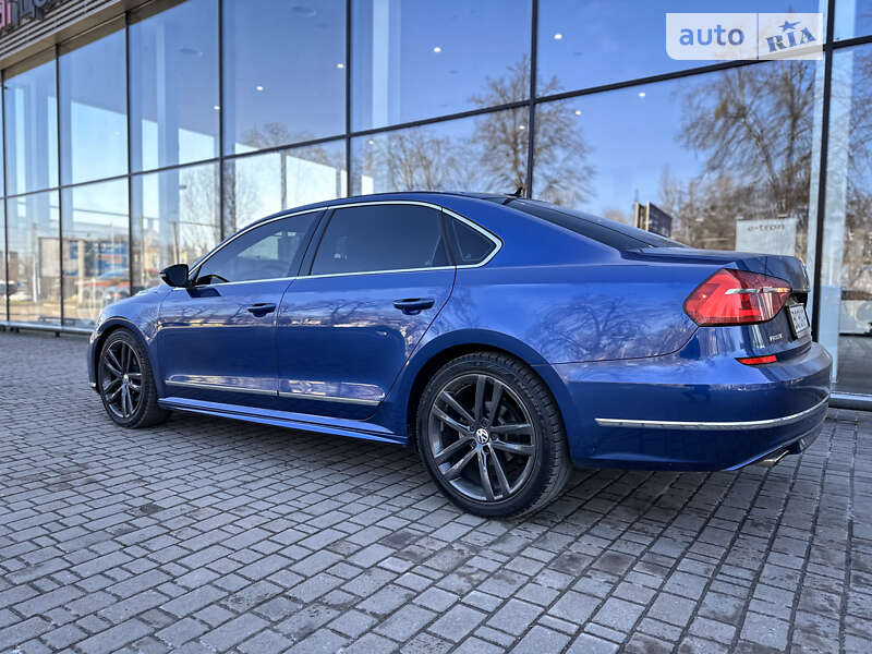 Седан Volkswagen Passat 2016 в Львове фото 10 Седан Volkswagen Passat 2016 в Львове