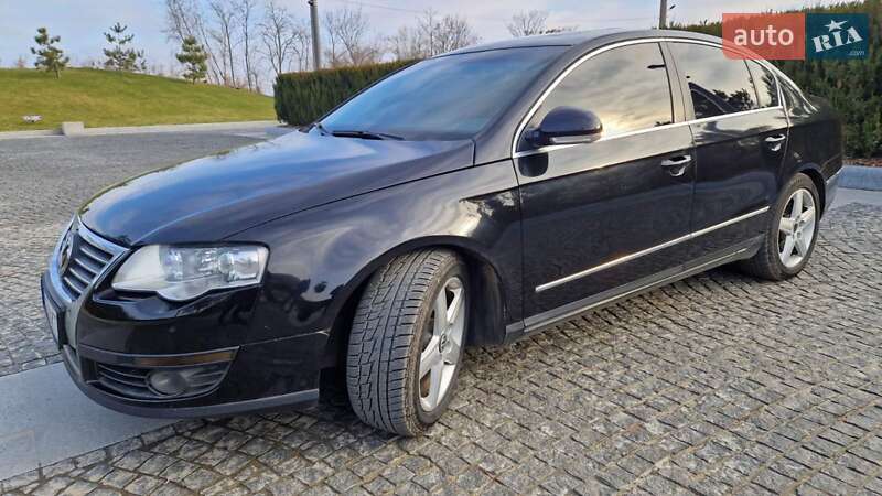 Седан Volkswagen Passat 2007 в Днепре