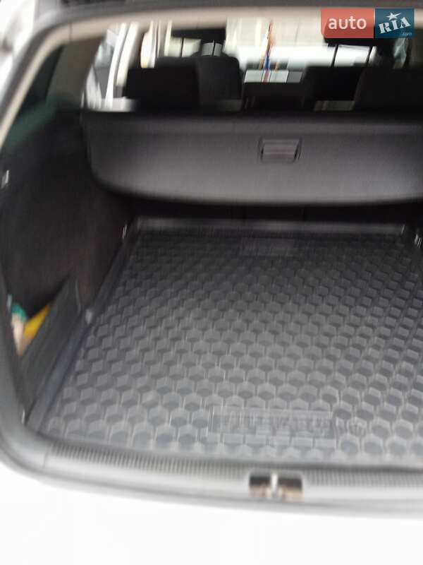 Универсал Volkswagen Passat 2005 в Львове