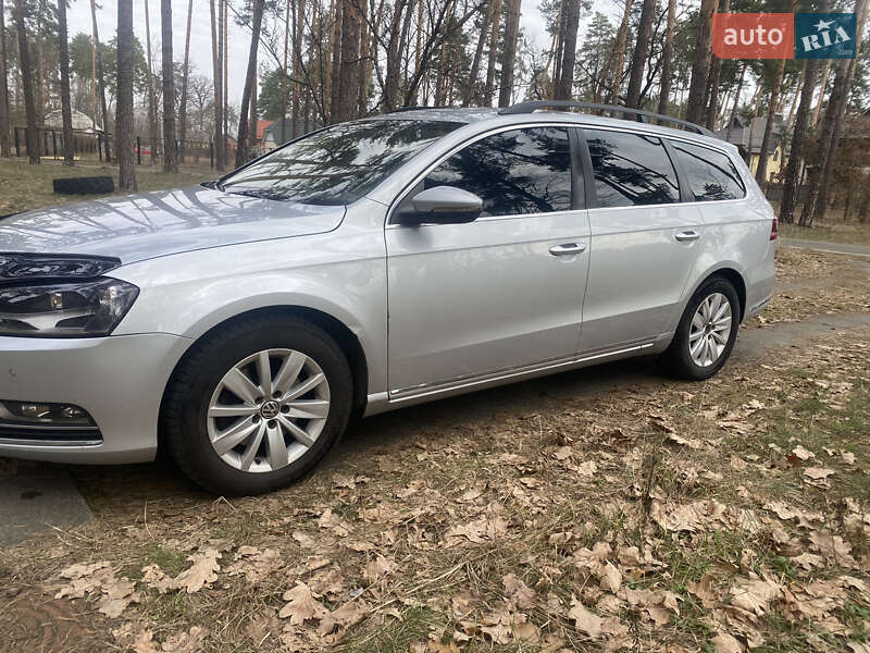 Универсал Volkswagen Passat 2012 в Киеве фото 7 Универсал Volkswagen Passat 2012 в Киеве